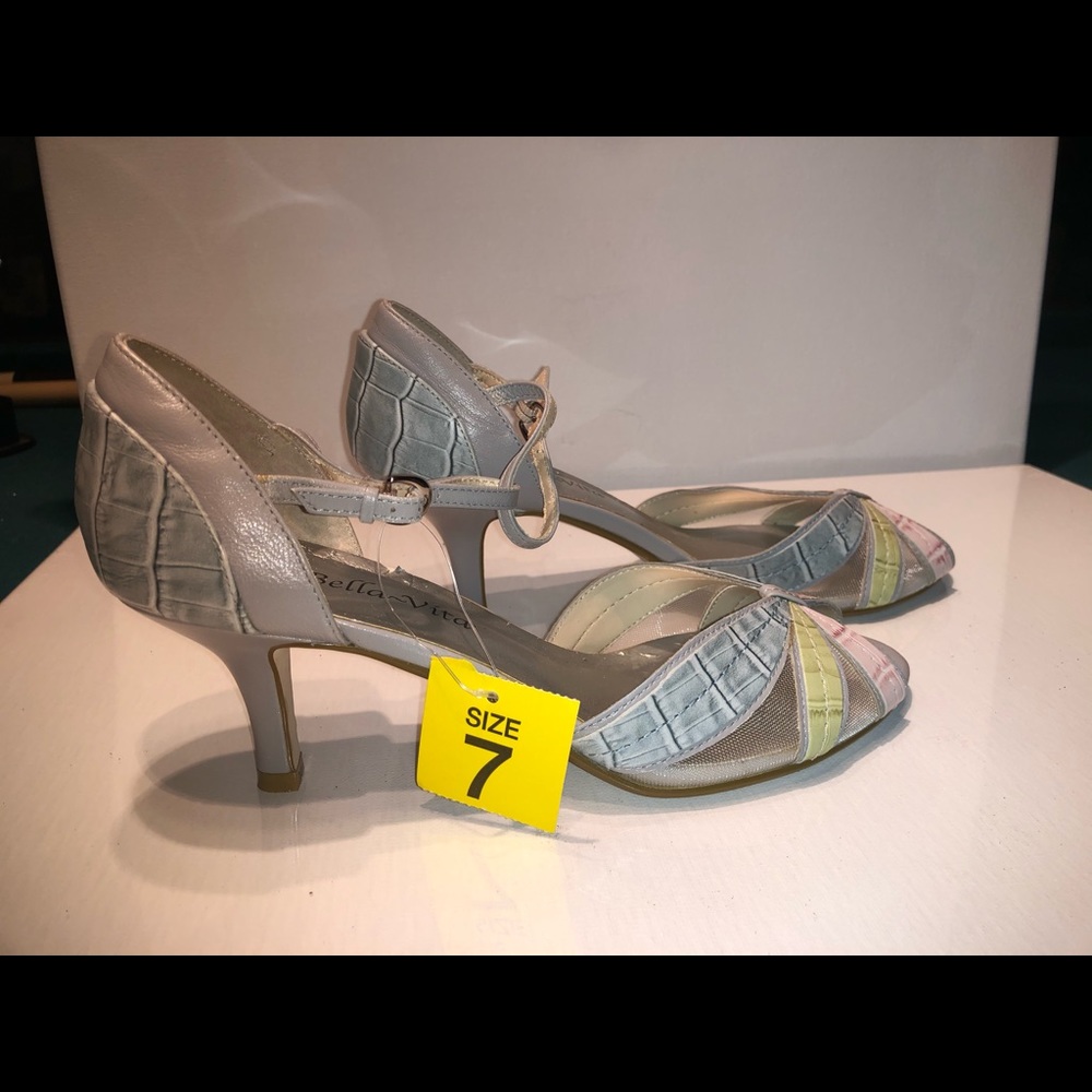 Bella Vita women high heels size 7